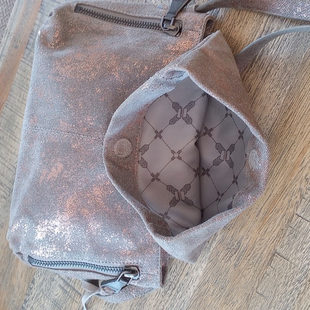 Aimee kestenberg - Picture 7 of 11